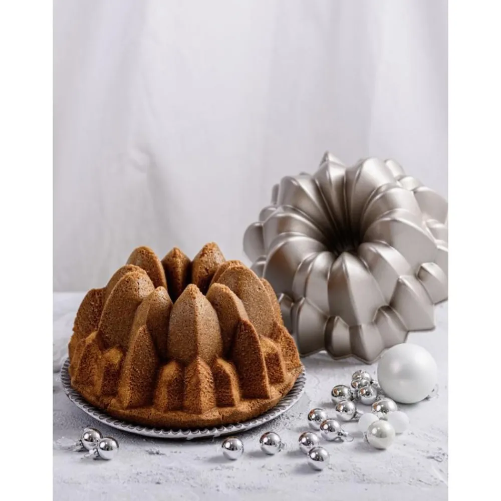 Dr. Oetker Formy I Blachy Do Pieczenia>Forma Do Pieczenia Babki Z Powloka Zapobiegajaca Przywieraniu Creative