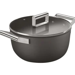Smeg Garnki>Garnek Z Powloka Zapobiegajaca Przywieraniu Z Pokrywka 50'S Style