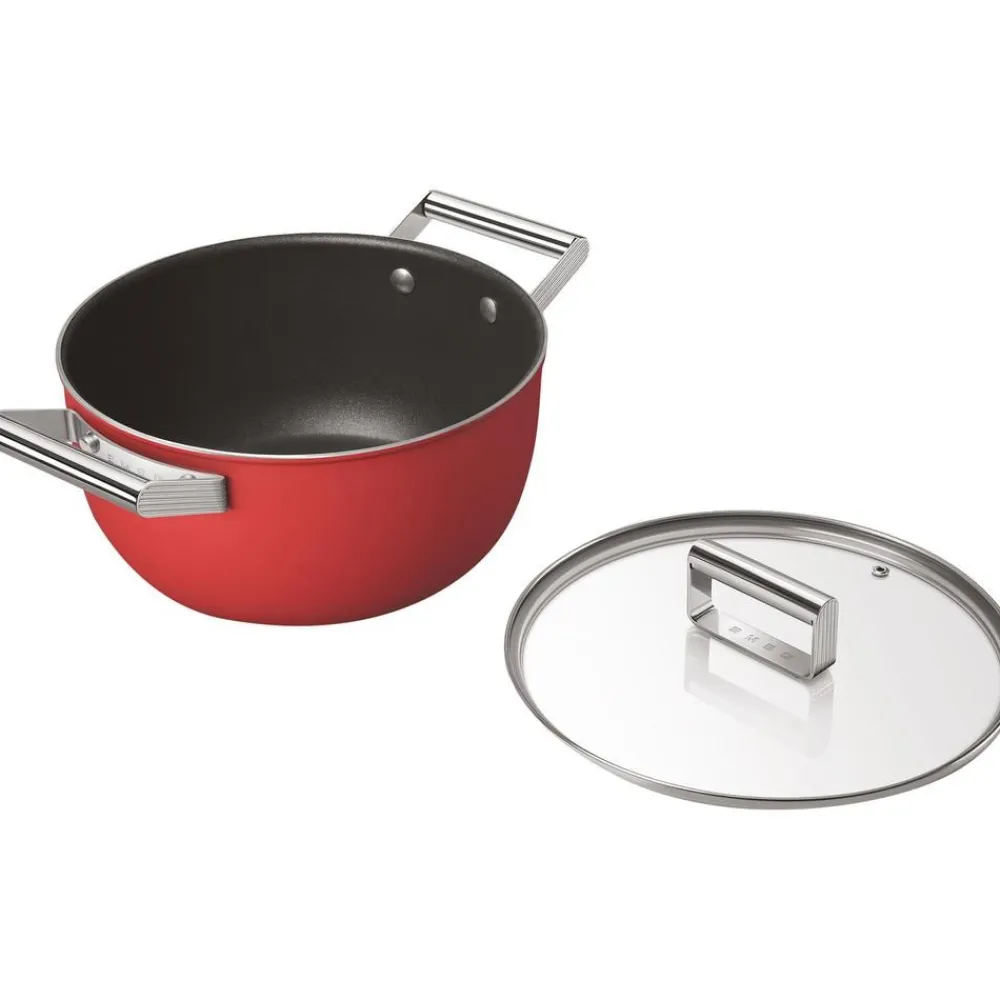 Smeg Garnki>Garnek Z Powloka Zapobiegajaca Przywieraniu Z Pokrywka 50'S Style