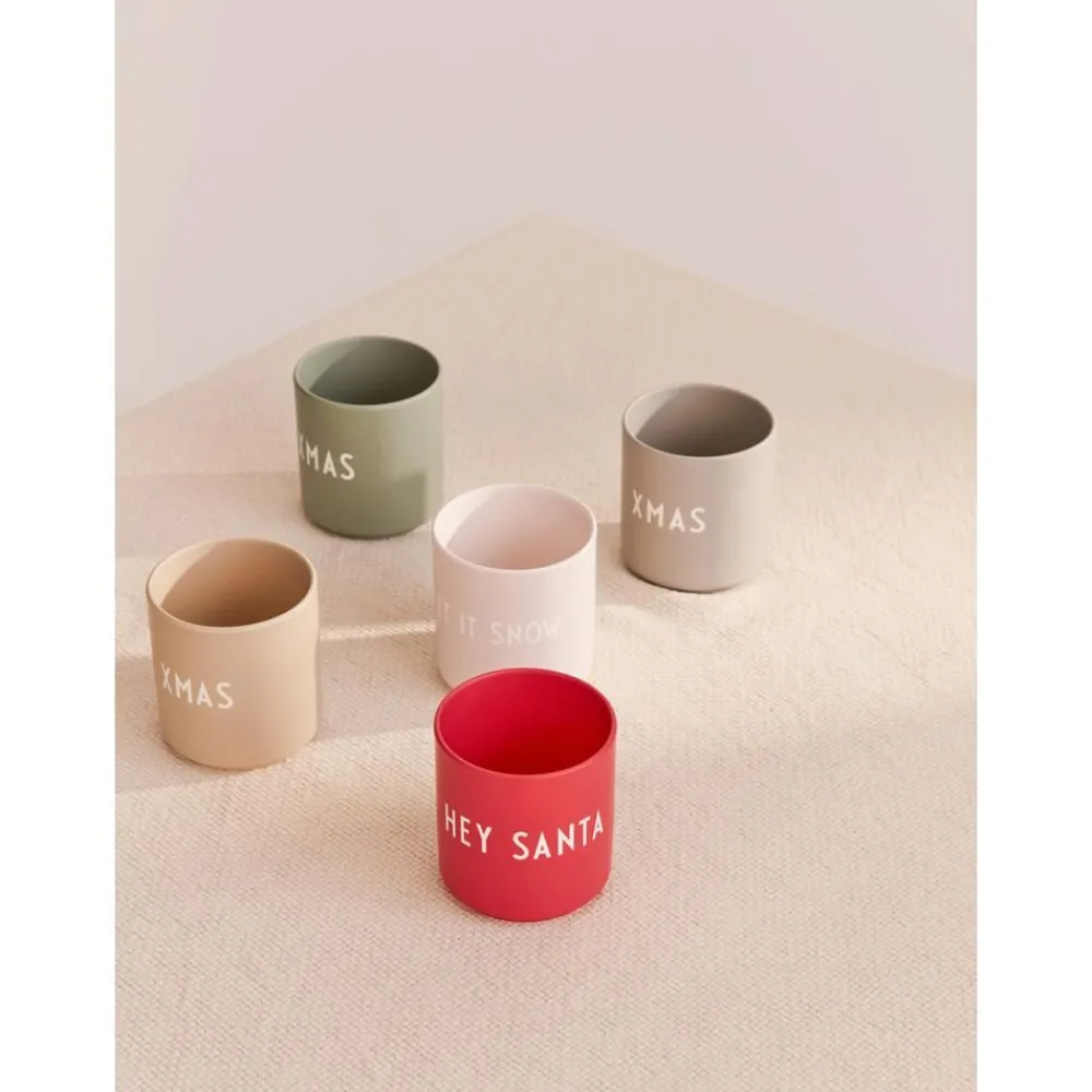 Design Letters Filiżanki I Kubki>Kubek Hey Santa Favourite