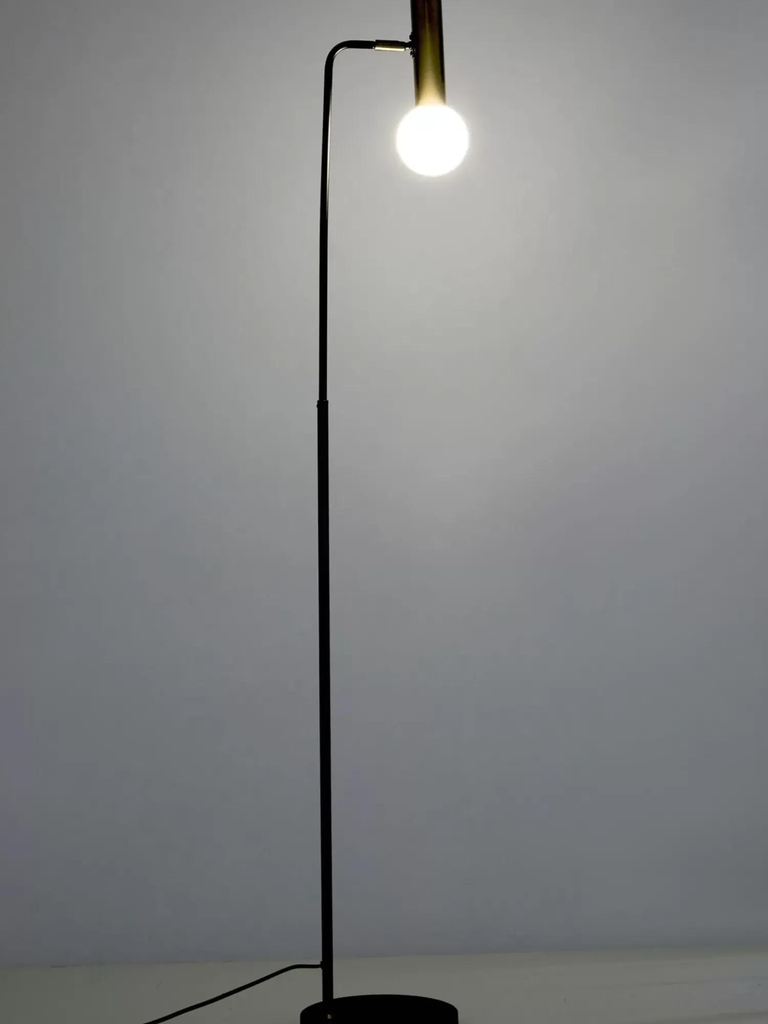 Flash Sale Lampa Do Czytania Ze Szklanym Kloszem Wilson Lampy Do Czytania