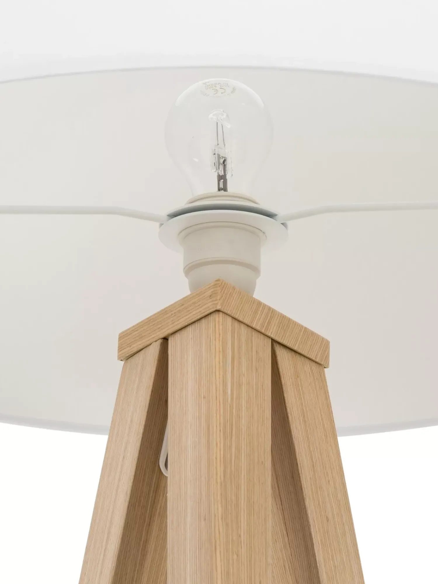 Discount Lampa Podlogowa Trojnog W Stylu Scandi Jake Lampy Na Trójnogu