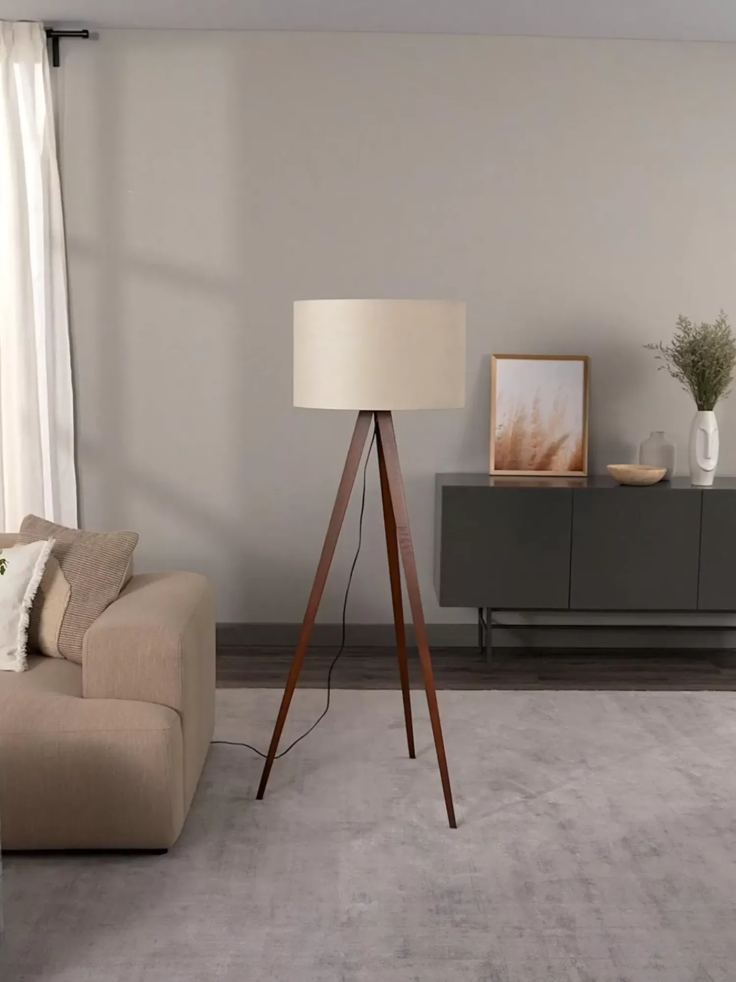 Discount Lampa Podlogowa Trojnog Z Litego Drewna W Stylu Scandi Jake Lampy Na Trójnogu