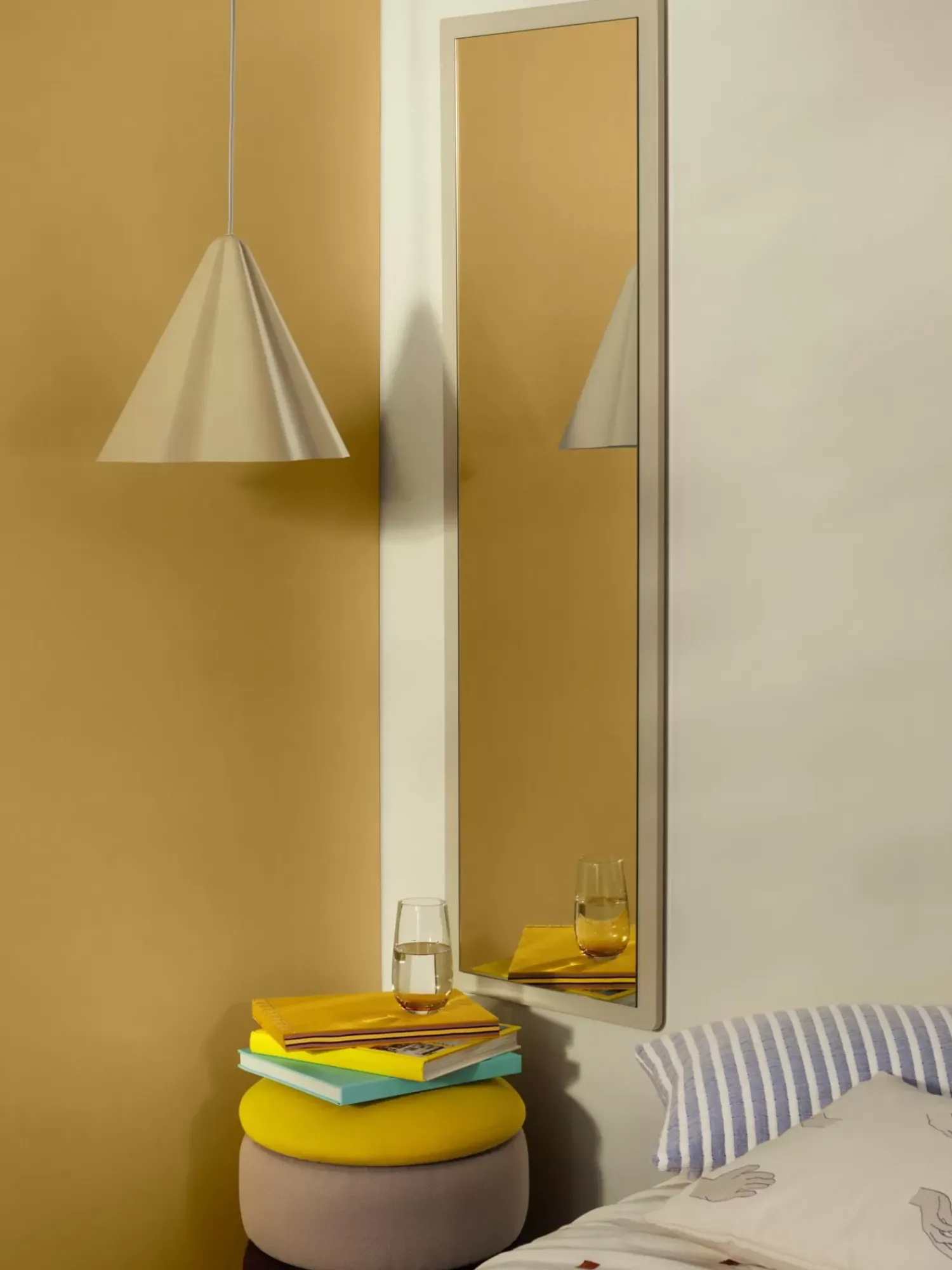 Store Lampa Wiszaca Skirt Lampy Wiszące