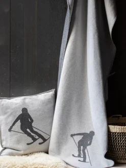 Store Poszewka Na Poduszke Skiers Poduszki Dekoracyjne