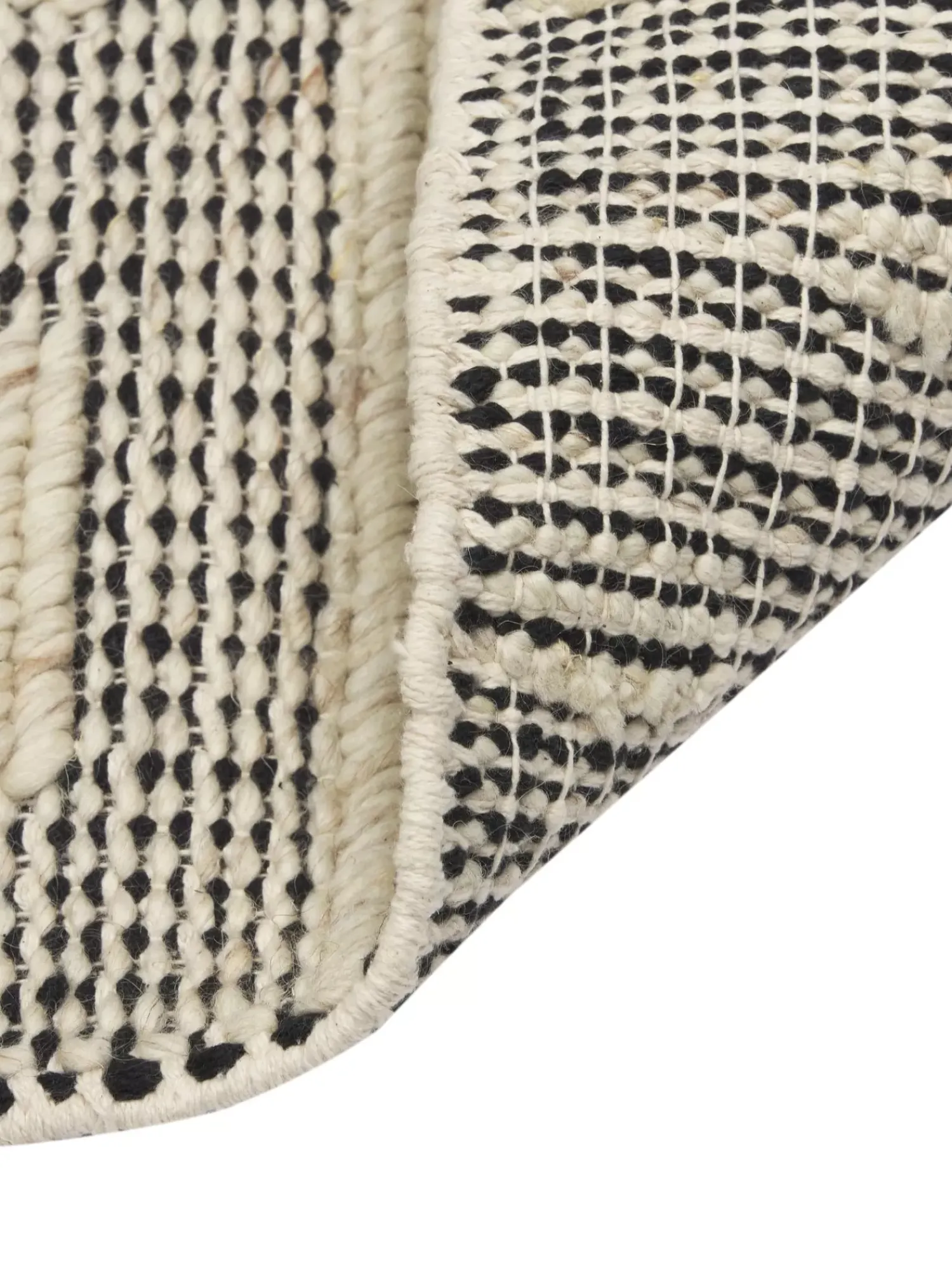 Shop Recznie Tkany Dywan Z Welny Z Fredzlami Rue Dywany Prostokątne